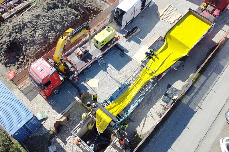 正镶白管道紫外光固化修复的步骤是怎样的？